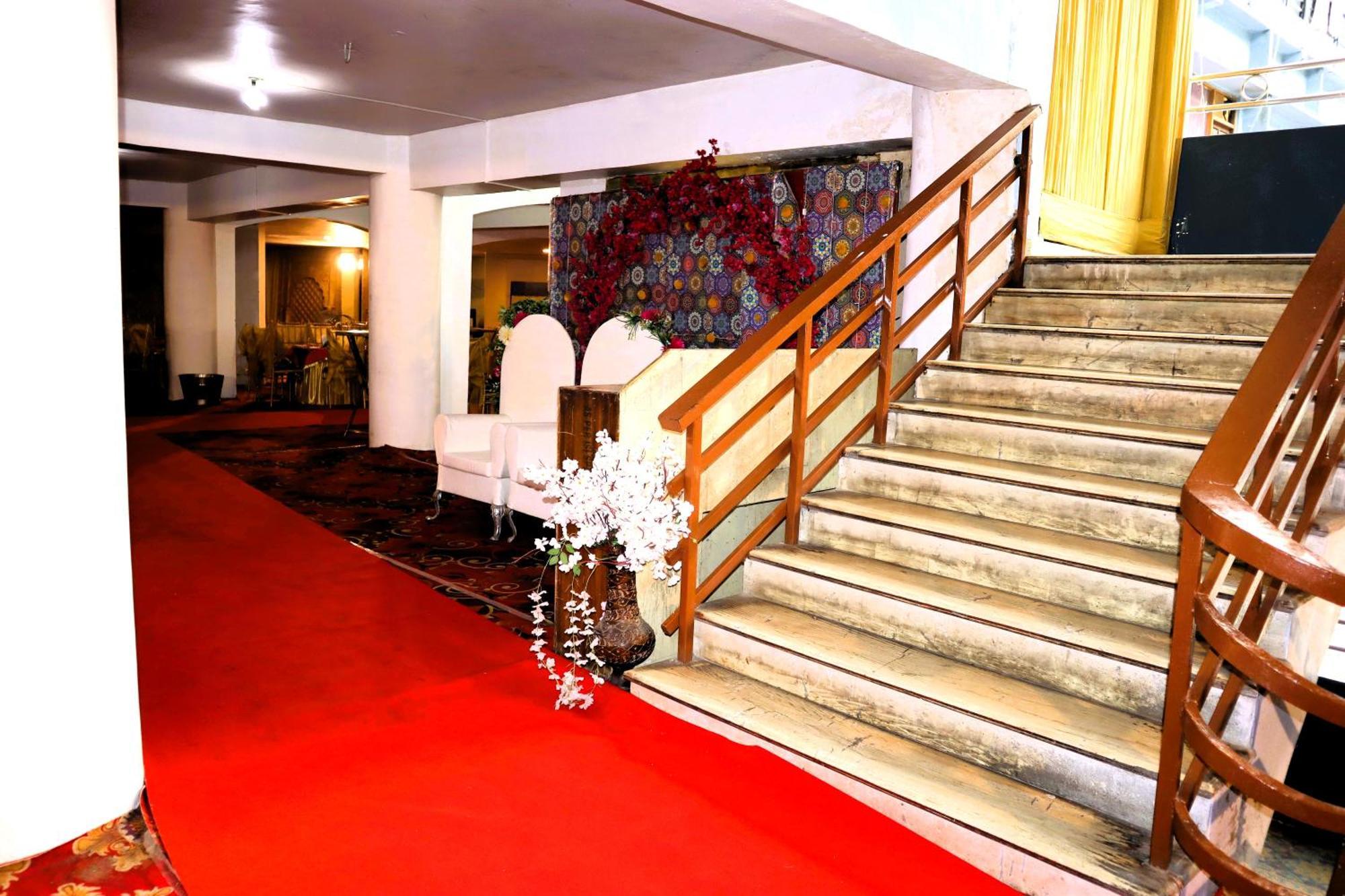 Hotel River Bank Mandi Ngoại thất bức ảnh